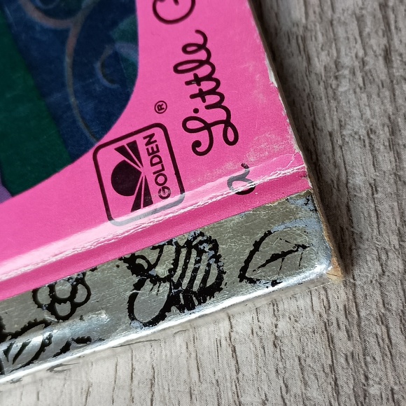 Vintage Walt Disney's Peter Pan and Wendy Little Golden book - Picture 7 of 11